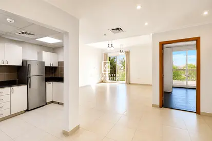 HUGE LAYOUT | WELL MAINTAINED | PRIME AREA