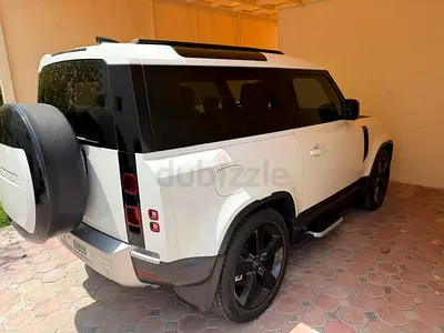 Land Rover Defender 90 S P400 2024 | GCC Specs