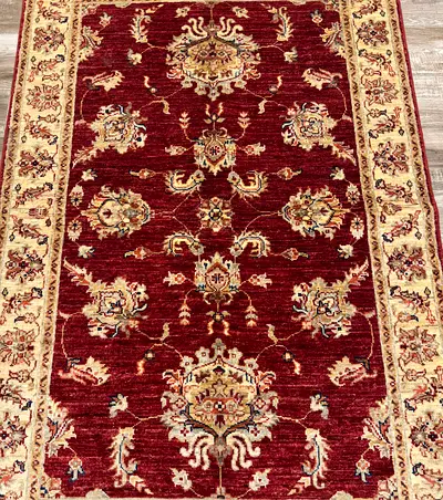 Red Traditional vinatge/tribal Rug - brand new carpet size 1.00 by 1.52