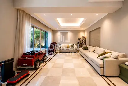 Vacant | Multiple Options | Available for Viewing