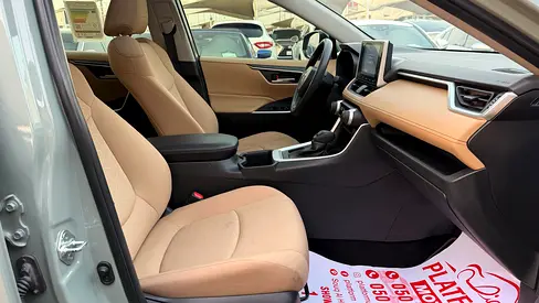 2024 Toyota RAV 4 照片 16