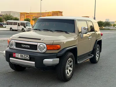 TOYOTA FJ CRUISER 4.0L GXR #GCC#ALFUTTAIM SERVICE#FREE SERVICE CONTRACT