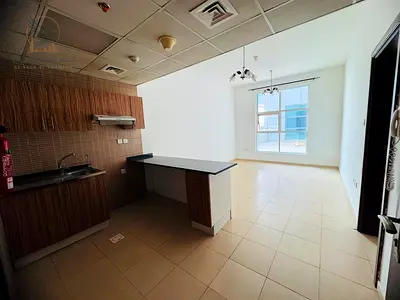 One bedroom and living room with balcony and private parking, central air conditioning