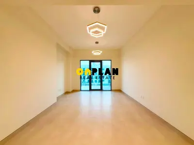 Vacant Spacious 1BR l Street view l Exclusive