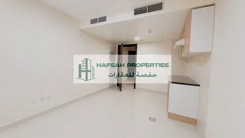 إطلالة على المدينة 1BHK | غير مفروشة | جي إل تي كلاستر كيو