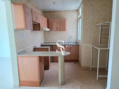 Ready to Move | Spacious 1 bed | Unfurnished