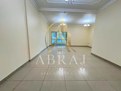 Luxury 2bhk with 3washroom 1master bedroom rent 55k 4cheque payment Near by Sahara mall only for family