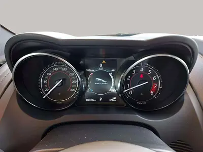 2016 Jaguar F-TYPE photo 15