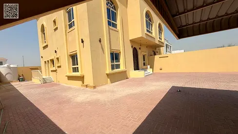 4 Bedroom Villa for Rent in Al Hoshi