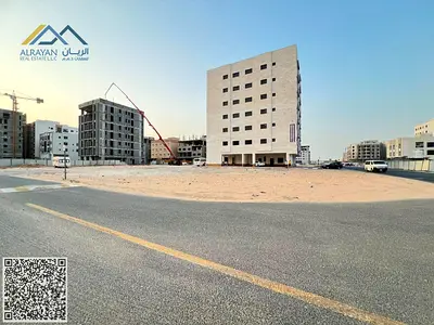 Commercial land for sale - Al Jurf, Ajman. Special price. Ground floor + 6 floors.