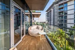 Luxury 2BR | Prime Bluewaters Location | Vacant