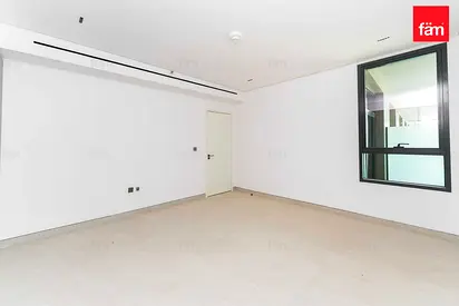 Facing Park | High floor | 12 Cheques payment