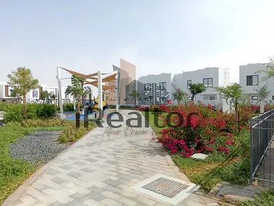Modern 1 Bed Apartment | Ground Floor | Private Yard | For SALE