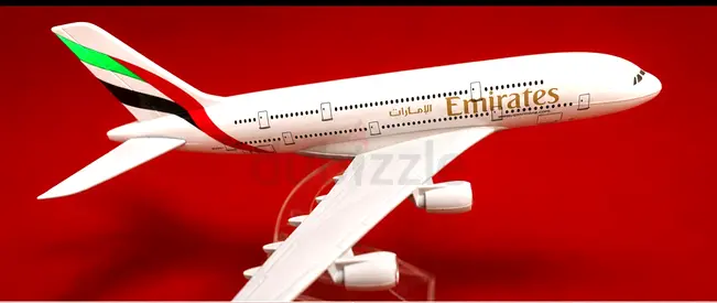 Beautiful brand new Emirates model plane 16 cms big made from die cast metal is available for sale