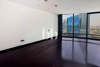 Largest Layout | Up to 6 cheques |Vacant and ready