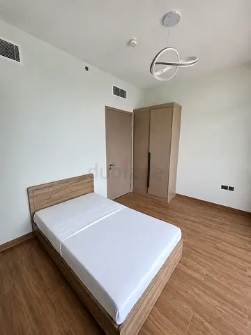 PRIVATE ROOM WITH BALCONY FOR RENT – BRAND NEW BUILDING
