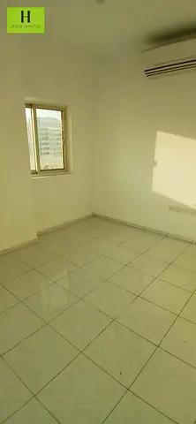 🏡 Special 1BHK Flat for Rent – AED 23,000/year | Central AC | Central Gas ✨ Affordable and comfortable 1BHK apartment available for rent in a family-