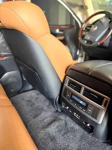 2015 Lexus LX-SERIES 照片 12