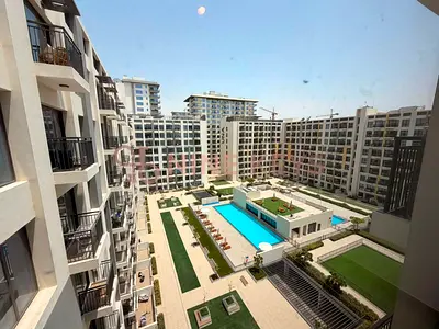 BEST DEAL | POOL VIEW | FULLY FITTED KITCHEN | FLEXIBLE CHEQUES