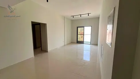 شقة جديدة غرفتين وصالة – أول ساكن بتشطيبات راقية ومساحة ممتازة تكييف مركزي خزائن حائط موقع مميز في النعيمية – شارع الكويت مقابل أبراج النعيمية