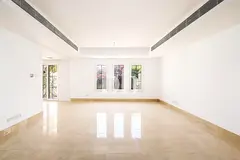 Lake Backing | Private Garden | Close to Park