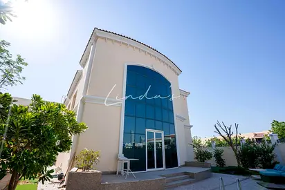 Prime Location | Skyline View | Private Pool