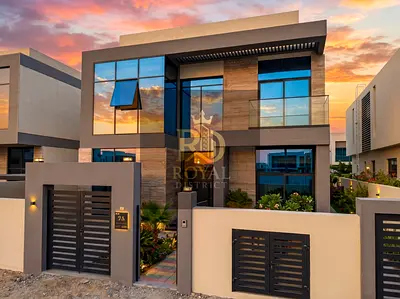 SUPER DISTRESS DEAL | FREE SERVICE CHARGE FOR 5 YEARS | 5 BEDROOMS VILLA | LARGE PLOT SIZE | STYLIS