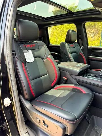 صورة 14 لـ 2022 RAM 1500 TRX