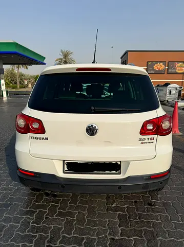 صورة 2 لـ 2011 Volkswagen TIGUAN