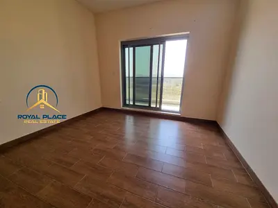 شقة بغرفة نوم واحدة | شرفة | إطلالة على الطريق