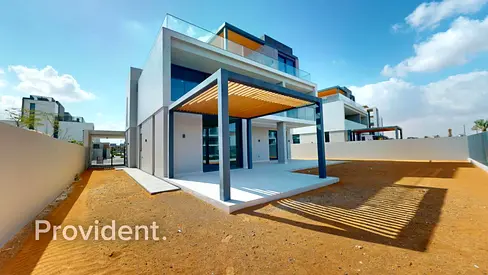 6 Bedroom Layout | Facing Park & Pool | Branded Villa