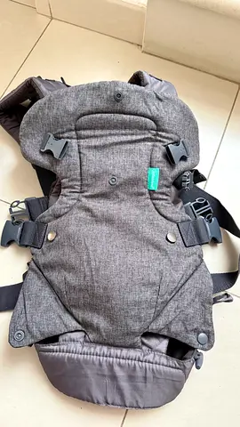 Infantino baby carrier