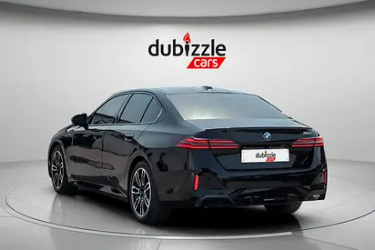 2024 BMW 5-SERIES photo 8