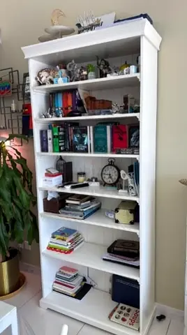 Book Shelf