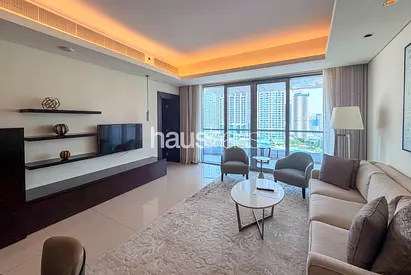 Luxury Downtown Living | Bills Included | Balcony