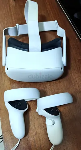 Meta Quest 2   256GB  VR Headset with Controllers  Good Condition