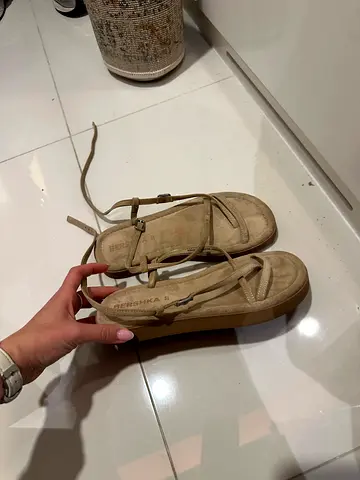 Beige leather strappy flats, gently used