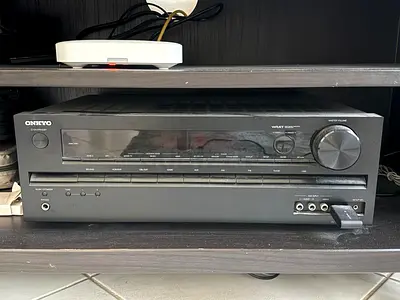 Onkyo 7.1 Music System