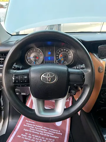 2016 Toyota FORTUNER 缩略图 14