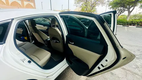صورة 15 لـ 2020 Honda CIVIC