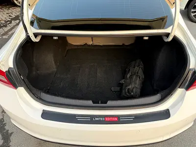 2022 Chevrolet MALIBU 照片 14