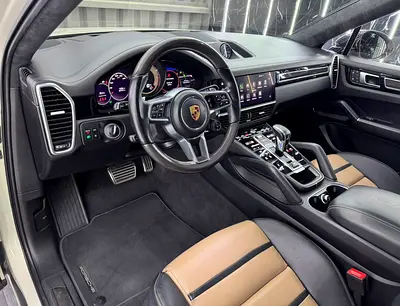 صورة مصغرة 10 لـ 2023 Porsche CAYENNE