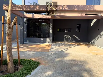 SUPER DISTRESS | BELOW OP | 4-BED CORNER TOWNHOUSE | SEQUOIA, MASSAR