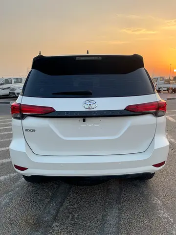 صورة 4 لـ 2018 Toyota FORTUNER