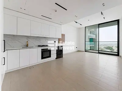 RENOVATED / UNFURNISHED / GUARANTEED ROI