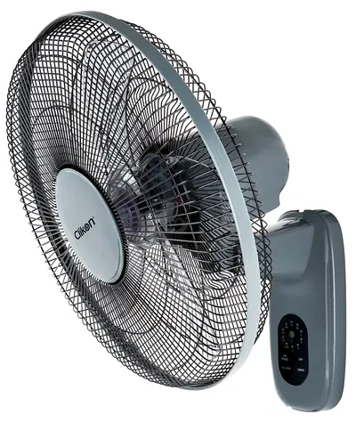 Bracket fan with remote