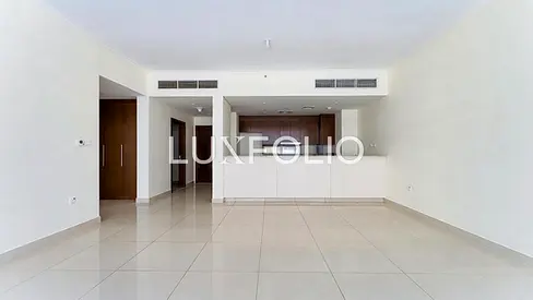 Community Expert | Park View | Vacant