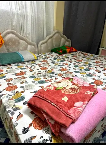 Free 2 single beds