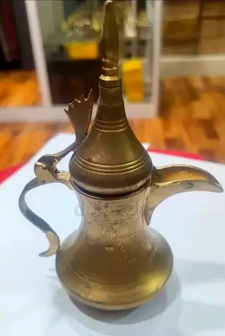 Brass Arabic Dallah coffee pot 15cm height