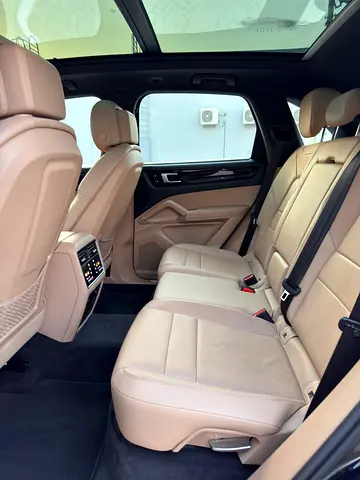 Porsche Cayenne Standard, миниатюра 11